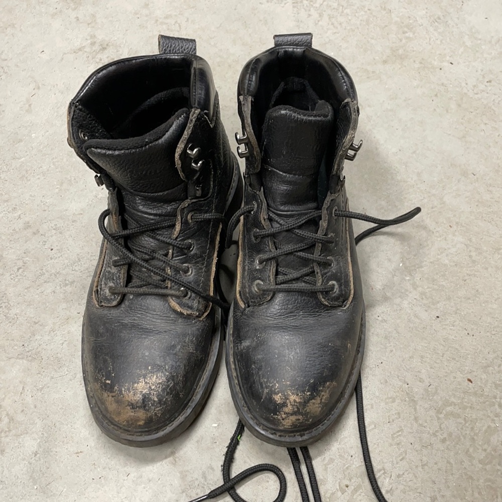 Women’s Black steel Toe Work Boots